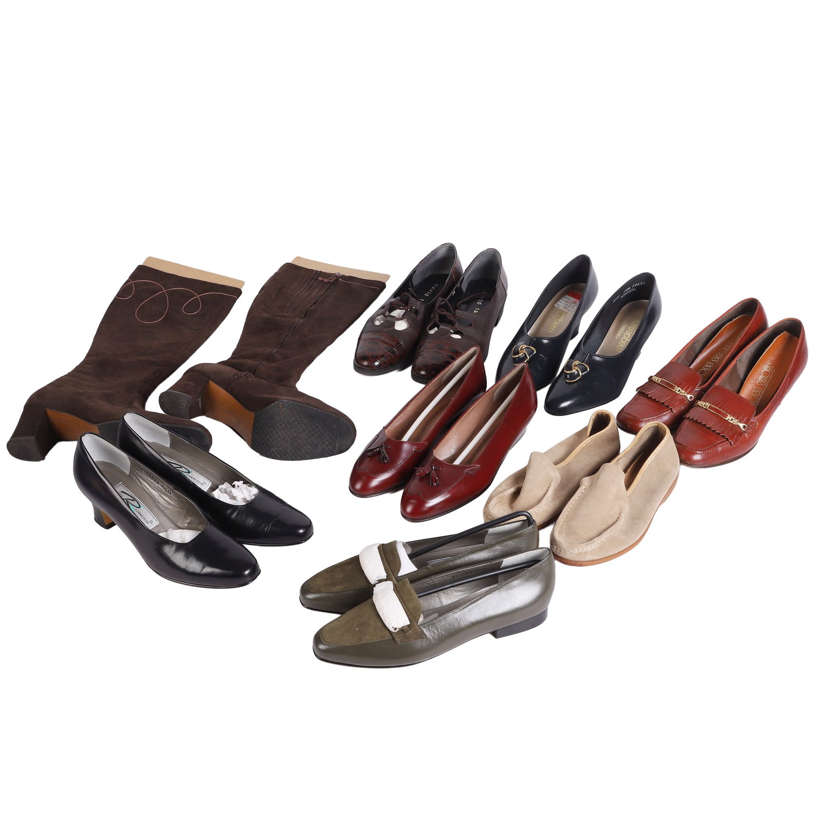 (8) Prs Women's Shoes and Boots by Bernardo, Ros Hommerson, Lands' End, Cobbies and Others: (8) Prs Women's Shoes and Boots by Bernardo, Ros Hommerson, Lands' End, Cobbies and Others (8) Prs Women's Shoes and Boots by Bernardo, Ros Hommerson, Lands' End, Cobbies to include Cobbies Joy Oak Su