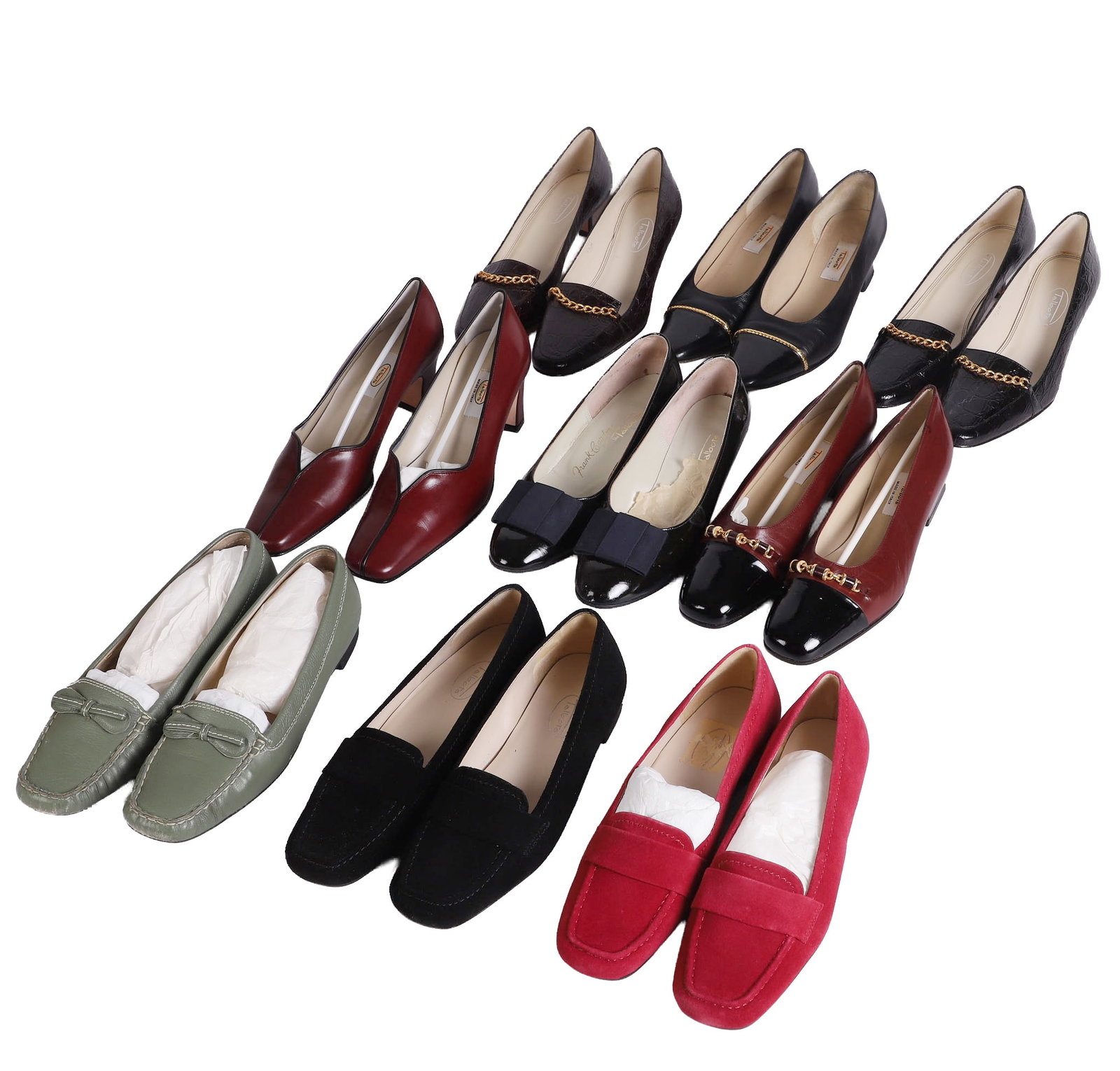 (9) Prs Talbots Women's Shoes: (9) Prs Talbots Women's Shoes (9) Prs Talbots Women's Shoes to include Pastis2 Black size 7?M, Hamlet3 Cocoa size 7?M, Eloise3 Black Patent/Burgundy size 8M, Roderick Garnet/Black size 8M, Simi Black 