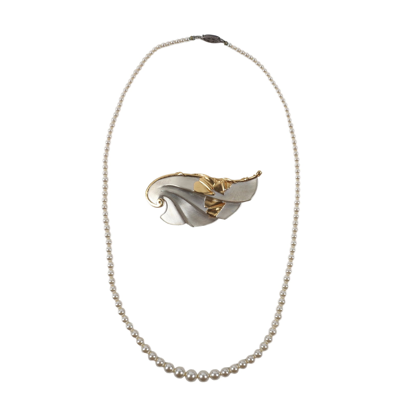 Designer Sterling Modernist Brooch W/ Pearl Necklace: Elegant modernist sterling silver brooch signed 'KW' paired with a vintage pearl necklace with sterling clasp.