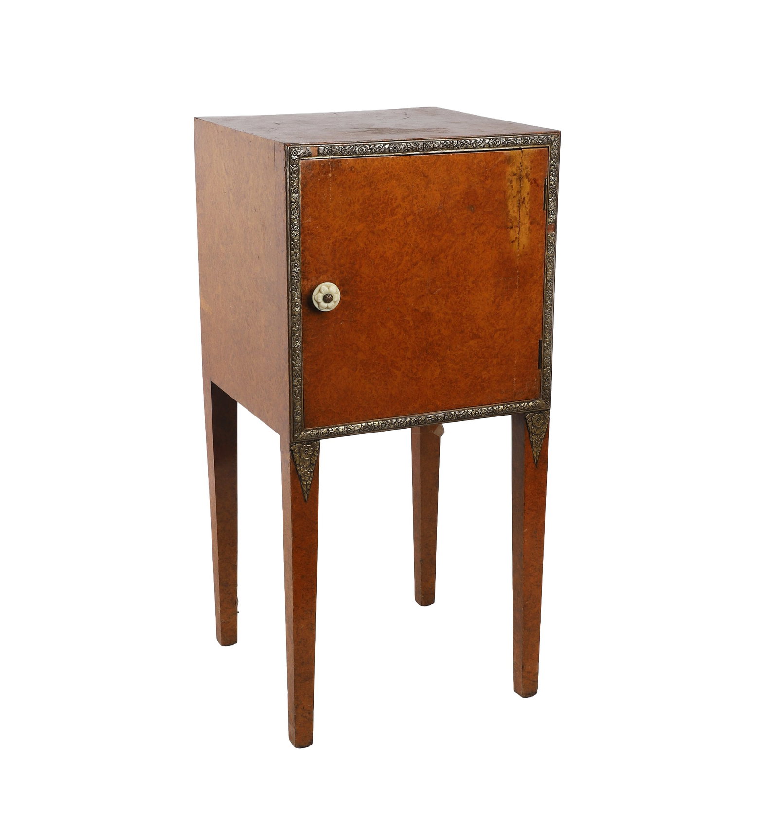 Burl Veneer Bedside Humidor (1 of 8)