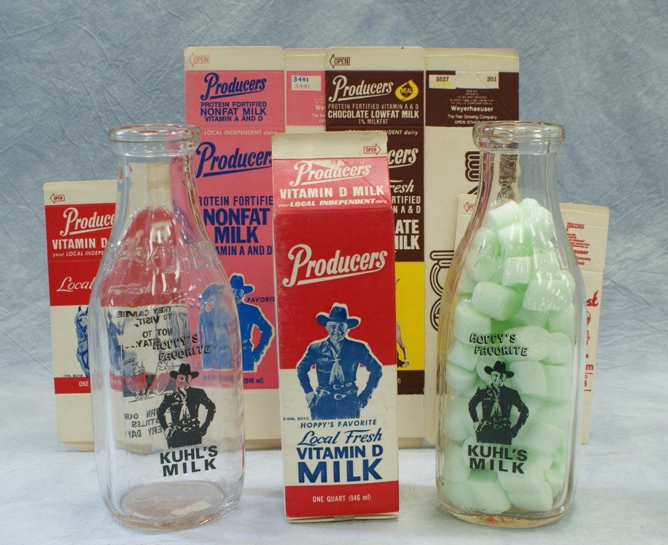 (6) Hopalong Cassidy milk containers, (2) glass milk: (6) Hopalong Cassidy milk containers, (2) glass milk bottles from Kuhl's Milk, 5 Producers Milk cartons, tallest 9 1/2" high