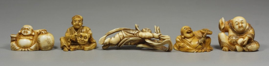 (5) carved ivory Japanese netsuke,seated/reclining men,: (5) carved ivory Japanese netsuke,seated/reclining men, three signed, one missing a hand, tallest 1 1/2". We adhere strictly to all state and Federal laws pertaining to the sale, shipping, and export 