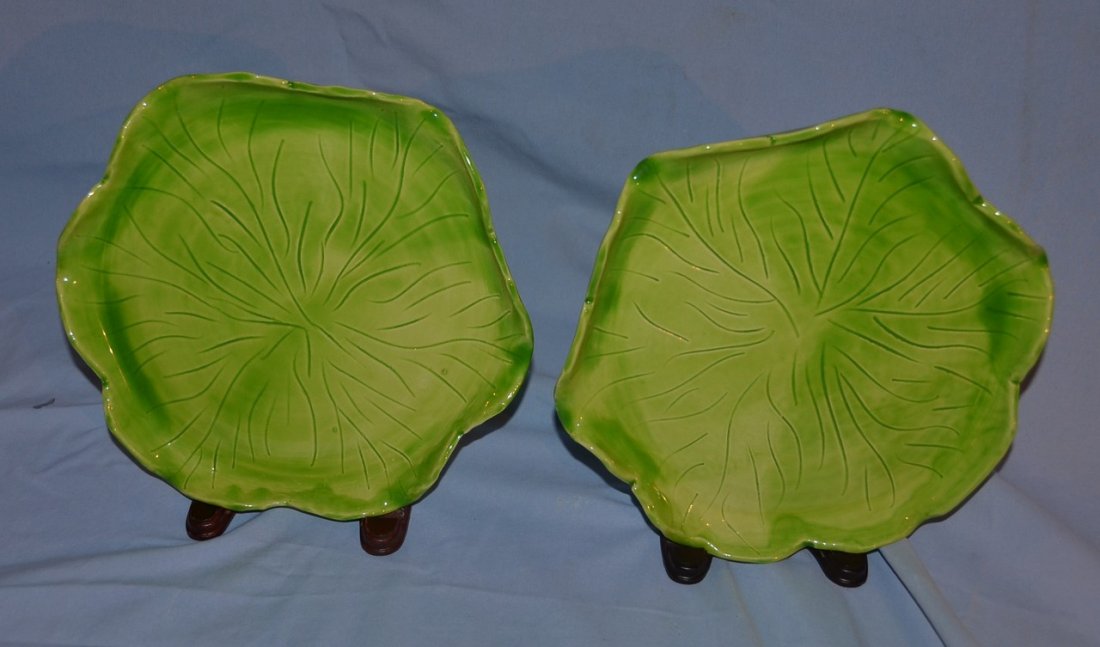 20 Jean Roger lettuce leaf plates, 9 1/2" in diameter,: 20 Jean Roger lettuce leaf plates, 9 1/2" in diameter, made in Paris.
