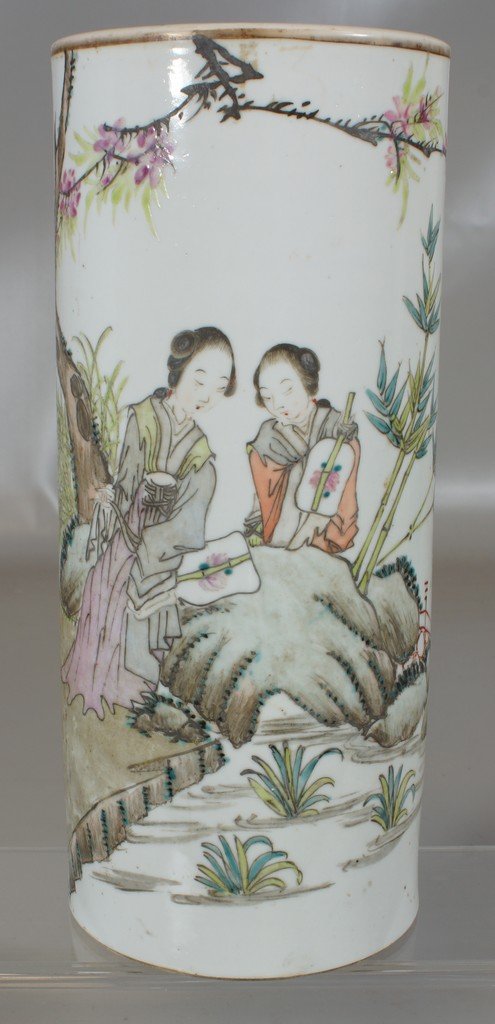 Chinese porcelain hat stand, two maidens design,: Chinese porcelain hat stand, two maidens design, calligraphy to rear, 11" h