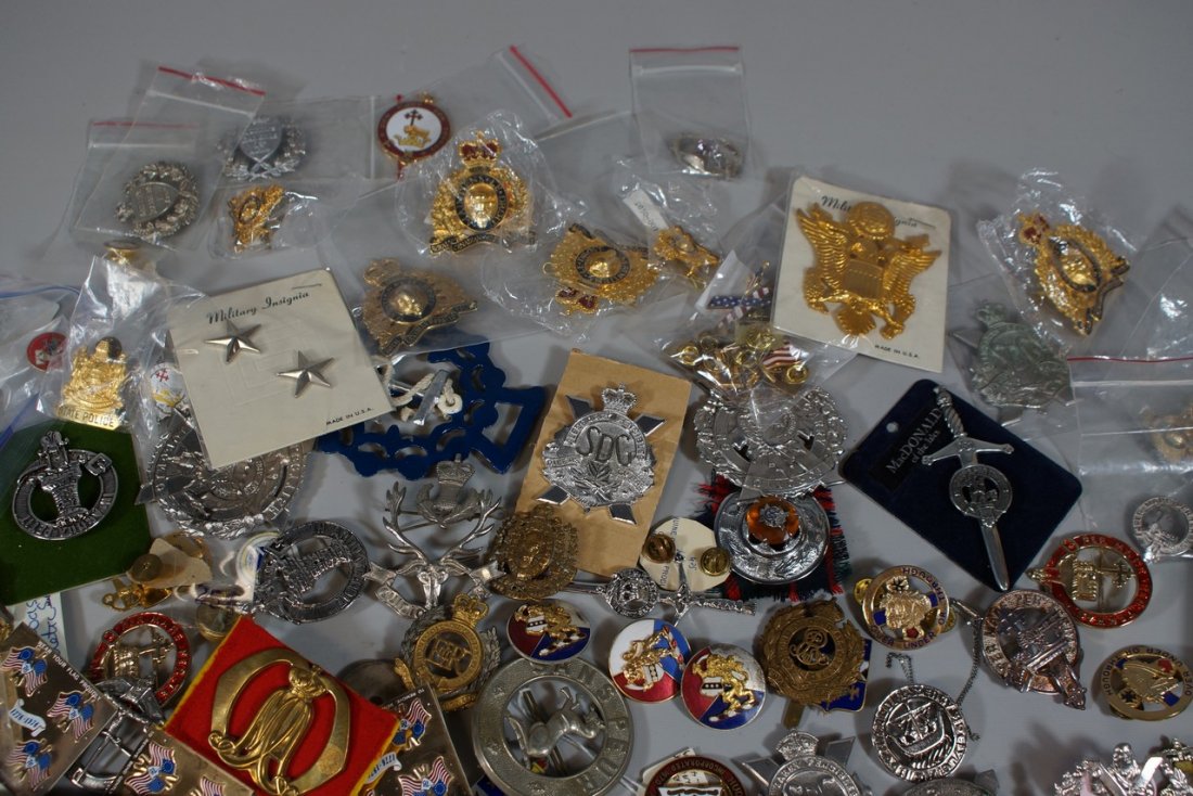 East German officers uniform, green jacket and pants,: East German officers uniform, green jacket and pants, silver thread embroidered patches and decorations, excellent condition, extensive marking on inside of jacket