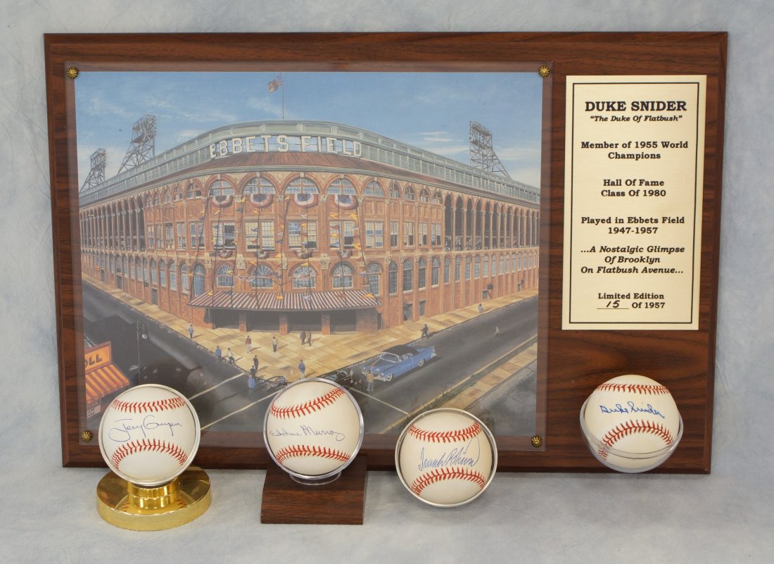 (4) Autographed Baseball Hall of Fame balls, Frank: (4) Autographed Baseball Hall of Fame balls, Frank Robinson (COA), Tony Gwynn (COA), Eddie Murray, Duke Snider (COA) (including plaque of Ebbets Field, Kevin Byrd Wall of Fame / Stacks of Plaques COA'
