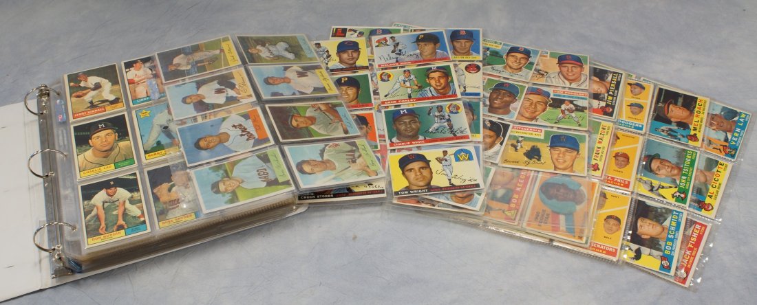 Baseball card binder, 450+, Bowman & Topps,: Baseball card binder, 450+, Bowman & Topps, 1950s-1960s, VG-EX, notables Banks, Roberts, Clemente