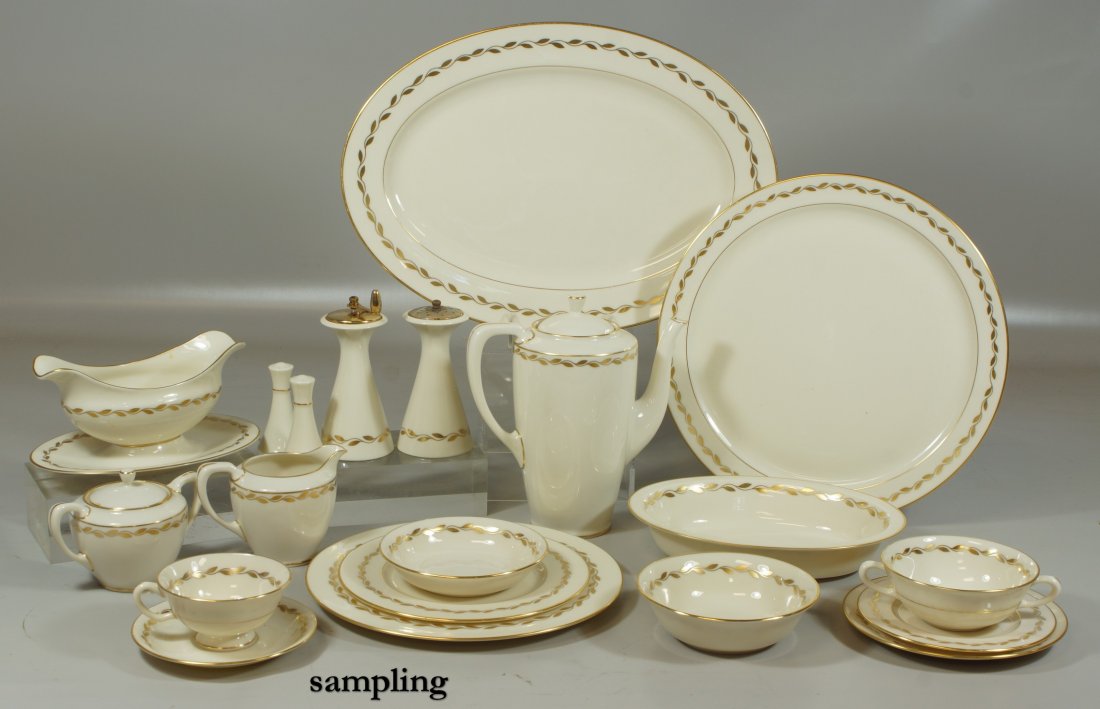 234 Pcs Lenox Golden Wreath pattern dinnerware: 32: 234 Pcs Lenox Golden Wreath pattern dinnerware: 32 dinner plates, 31 salad plates, 32 B&B plates, 12 dessert plates, 16 fruit bowls, 6 cereal bowls, 12 cream soup bowls, 36 teacups, 37 saucers, 2 sauc