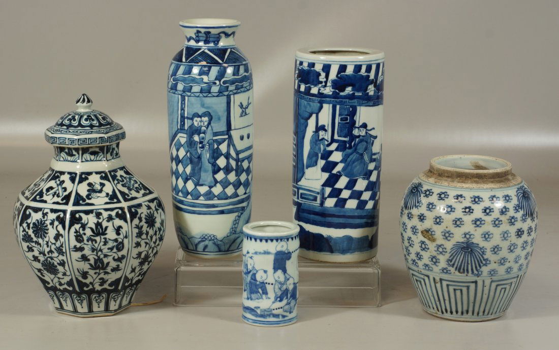 5 Pcs Chinese blue & white porcelain to include vase,: 5 Pcs Chinese blue & white porcelain to include vase, large & small brush pots, covered jar, ginger jar missing lid, tallest 10"