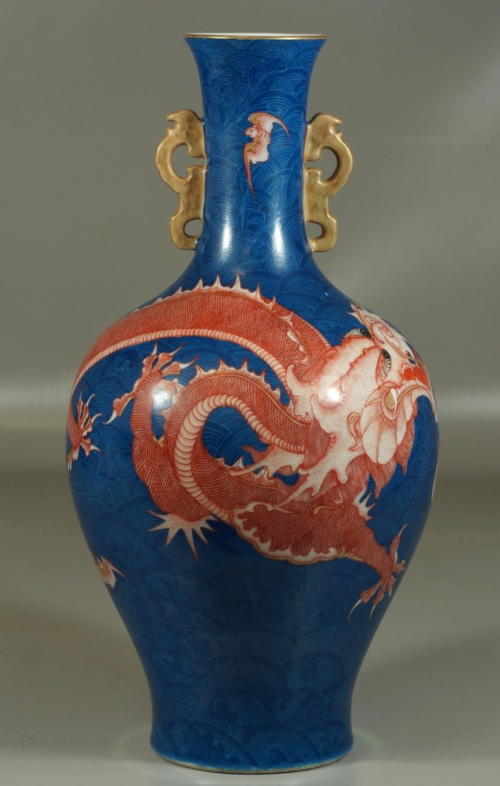 Chinese porcelain dragon vase with bats, 17 1/2" h,: Chinese porcelain dragon vase with bats, 17 1/2" h, mark to base