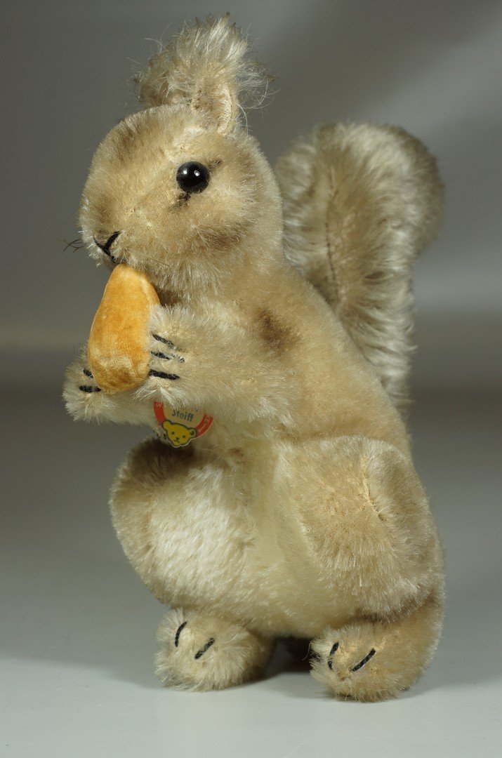 Steiff Gray Squirrel, no button, no tag, 7" h, US Zone: Steiff Gray Squirrel, no button, no tag, 7" h, US Zone Germany, c 1949-56