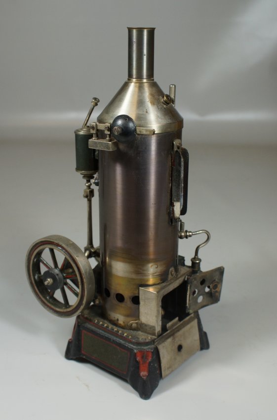 Josef Falk upright steam engine, cast iron base Lot 11200C