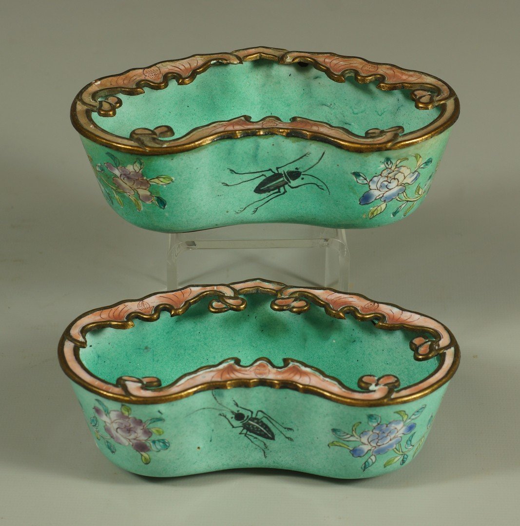 Pair of Chinese enameled brush washers with bat borders: Pair of Chinese enameled brush washers with bat borders & bugs, 4 1/2" w