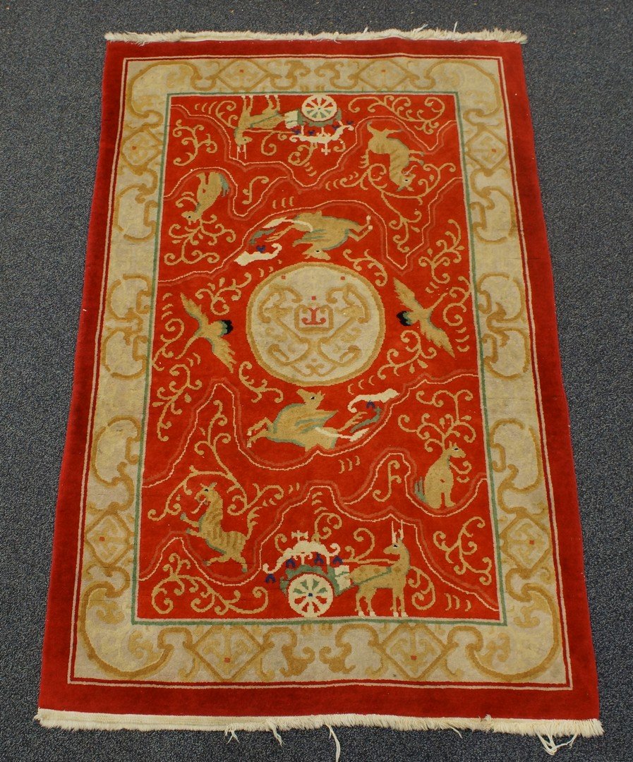 Deep coral and tan Chinese throw rug, 47 1/2" x 75": Deep coral and tan Chinese throw rug, 47 1/2" x 75"
