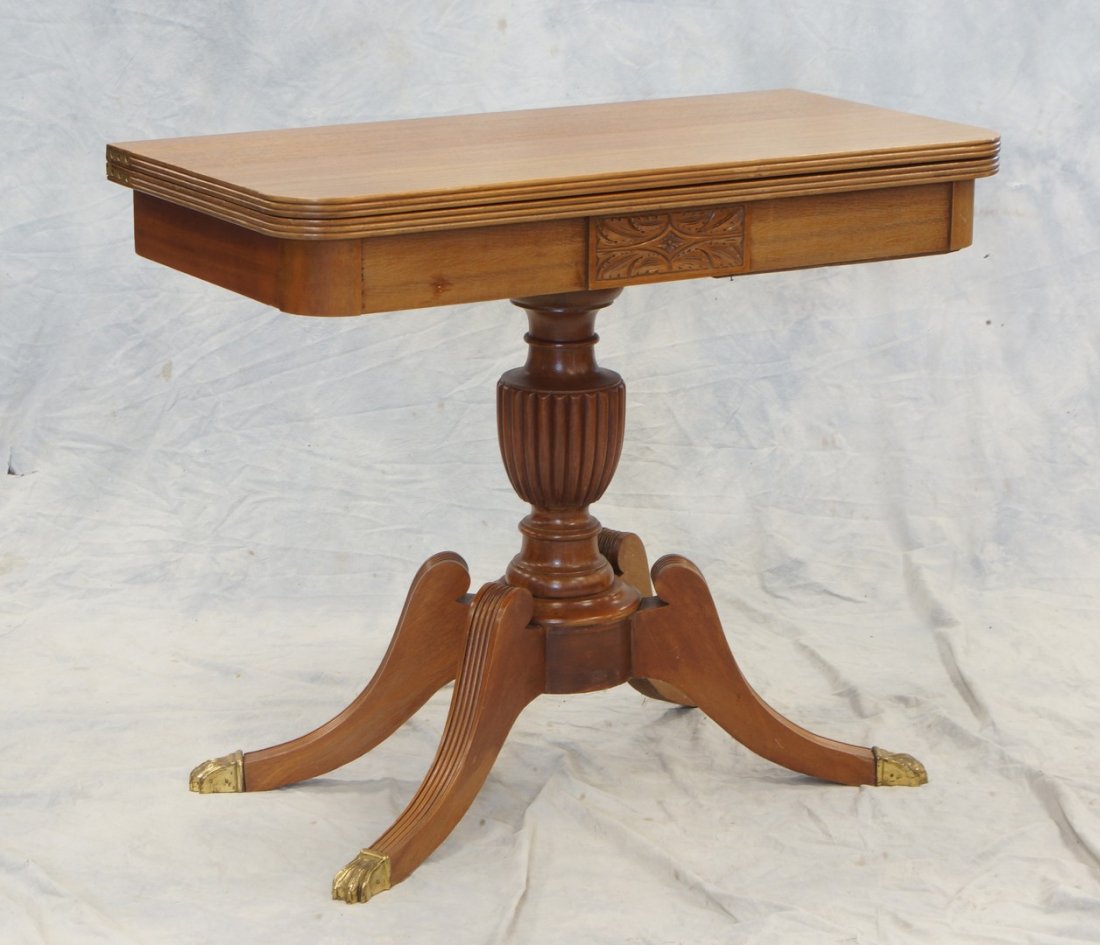 Duncan Phyfe bench made gaming table, dovetailed base,: Duncan Phyfe bench made gaming table, dovetailed base, 36" w