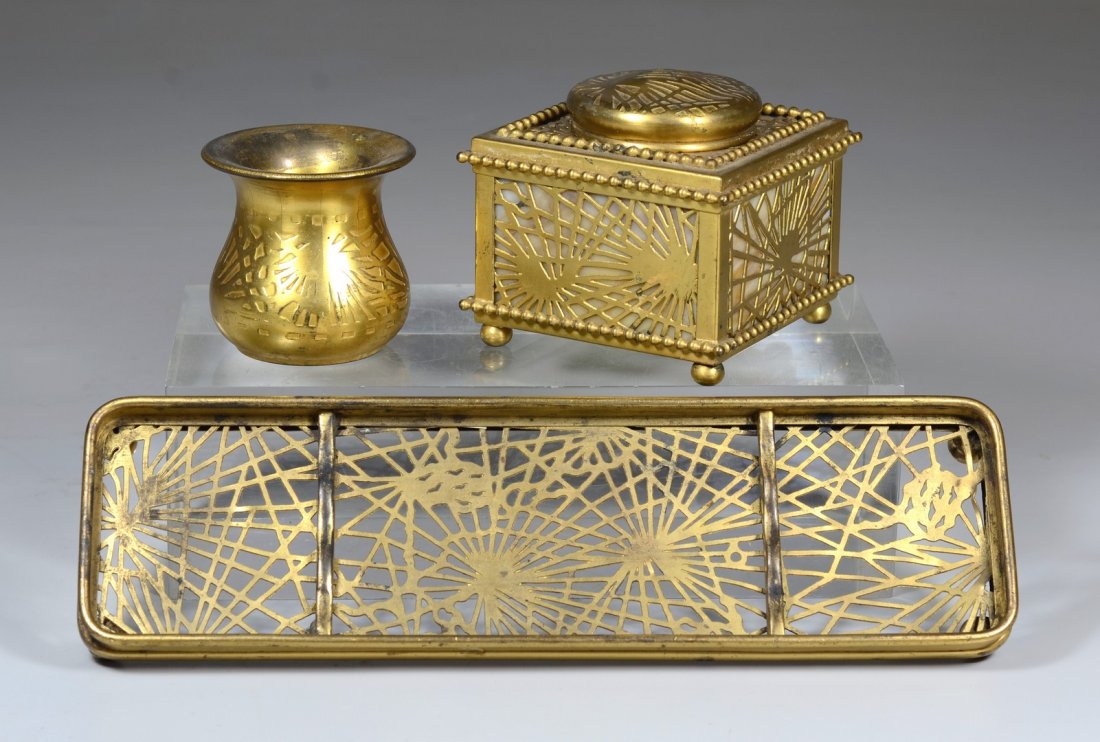 Tiffany Studios 3-piece pine needle desk set, inkwell,: Tiffany Studios 3-piece pine needle desk set, inkwell, pen holder, pen tray missing glass, all marked Tiffany Studios New York