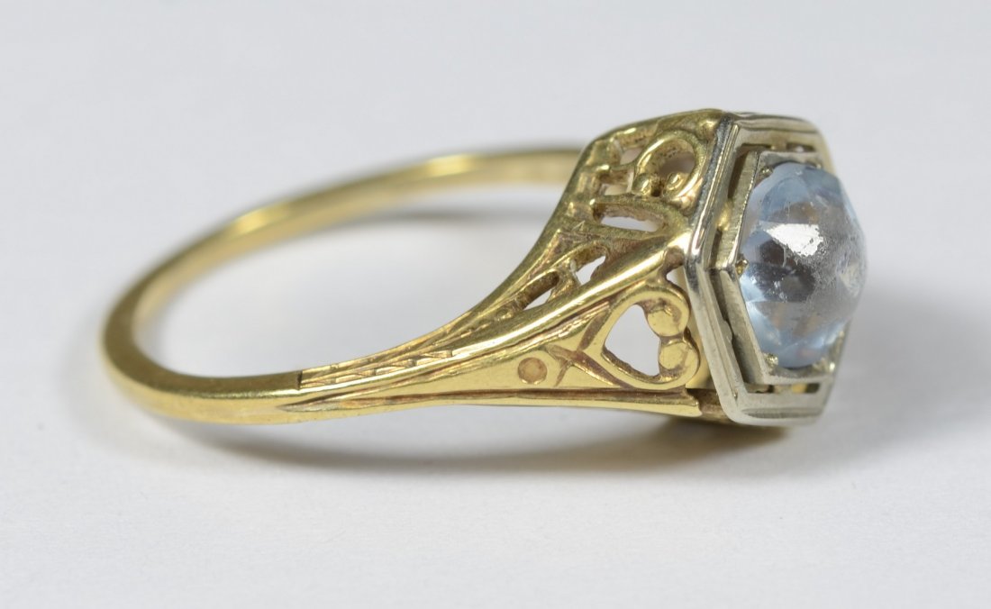 14K WG filigree ring with light blue stone, 1.6 dwt,: 14K WG filigree ring with light blue stone, 1.6 dwt, size 5 3/4