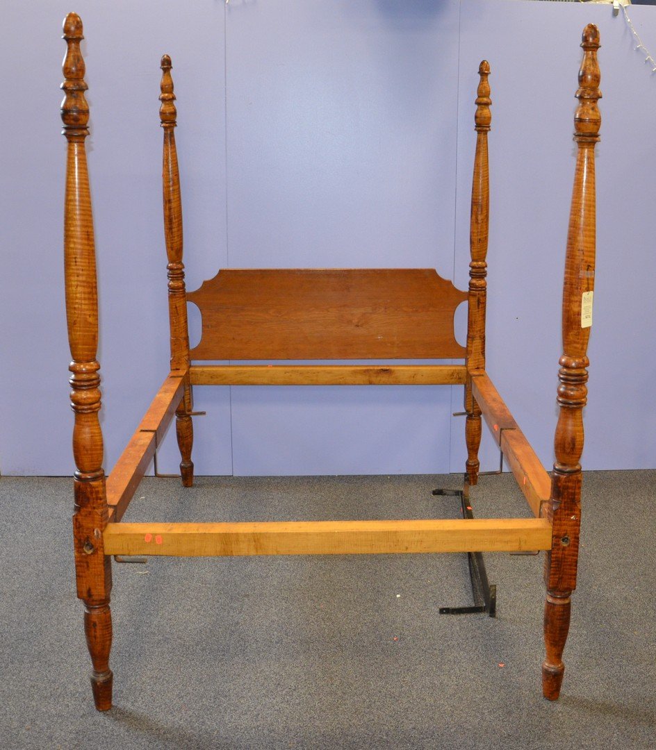 Maple, pine & other wood American 4-poster bed, 83" h x: Maple, pine & other wood American 4-poster bed, 83" h x 60" w