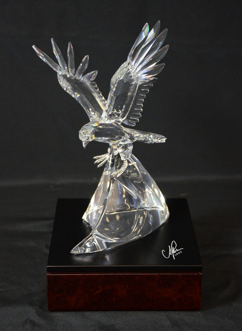 Swarovski Collector's Society Eagle lead crystal (1 of 3)