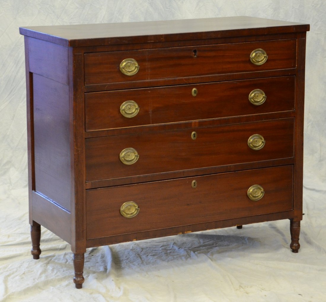 Mahogany Sheraton 4 drawer chest, turned legs, paneled (1 of 4)