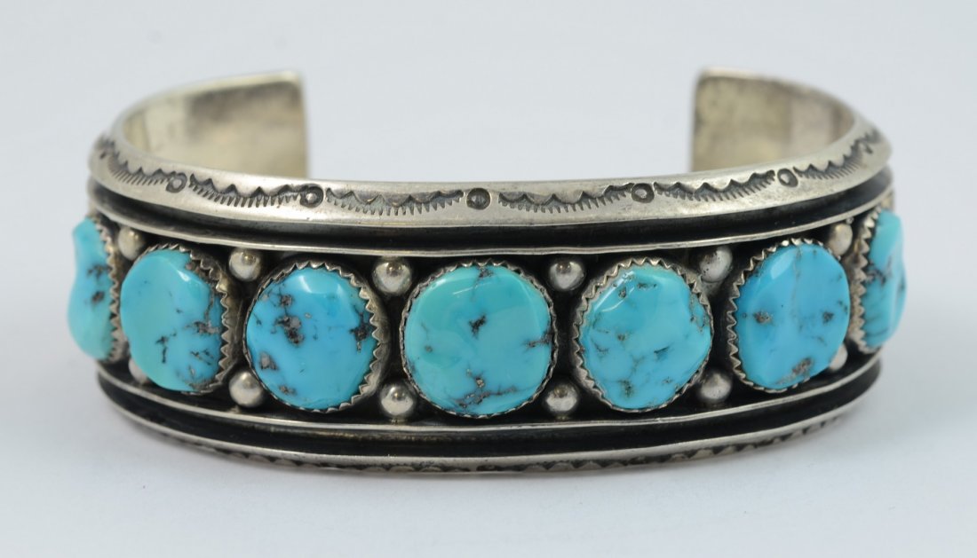 Bennie Touchine, Navajo sterling stampwork cuff (1 of 5)