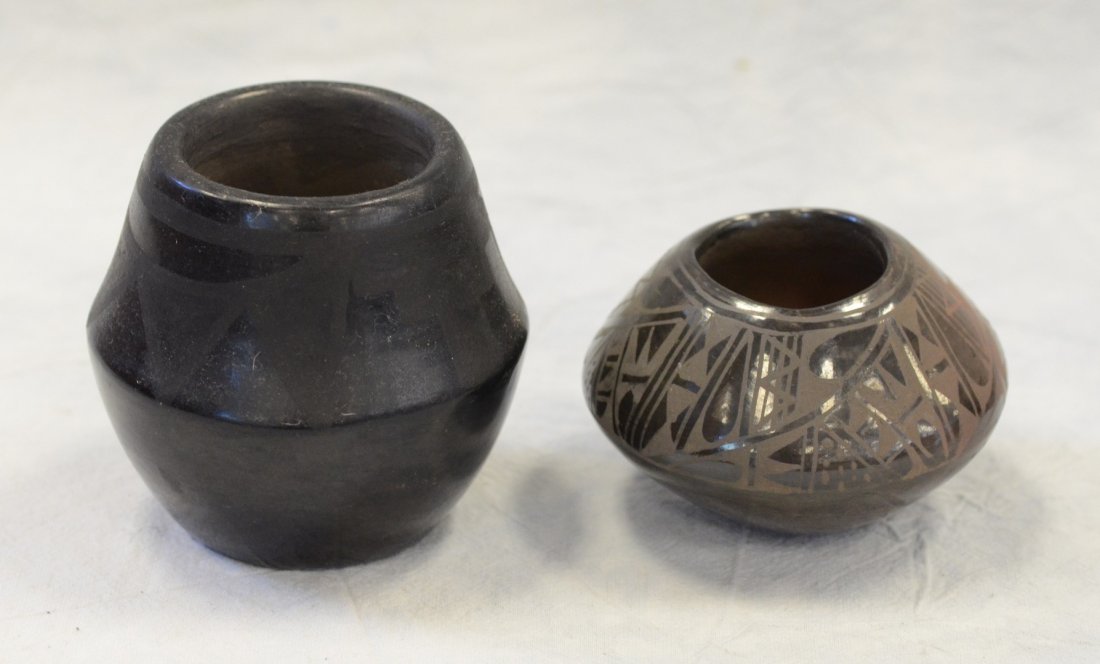 2 Pieces black on black pottery, San Ildefonso vase, (1 of 4)