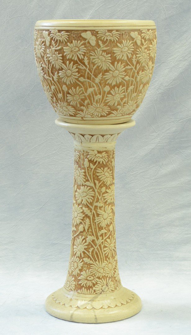 Weller Pottery Knifewood jardiniere and pedestal, (1 of 4)