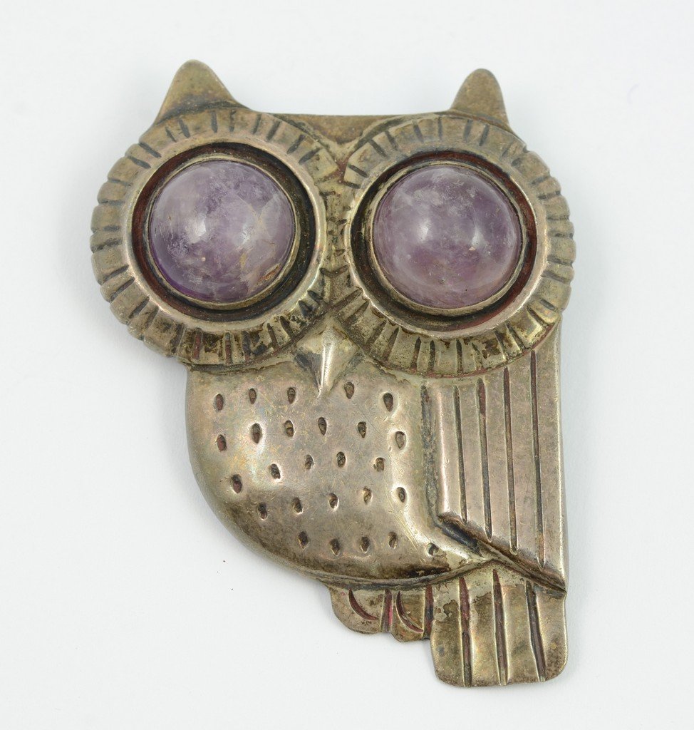 William Spratling owl pin with amethyst quartz eyes, 2 (1 of 3)