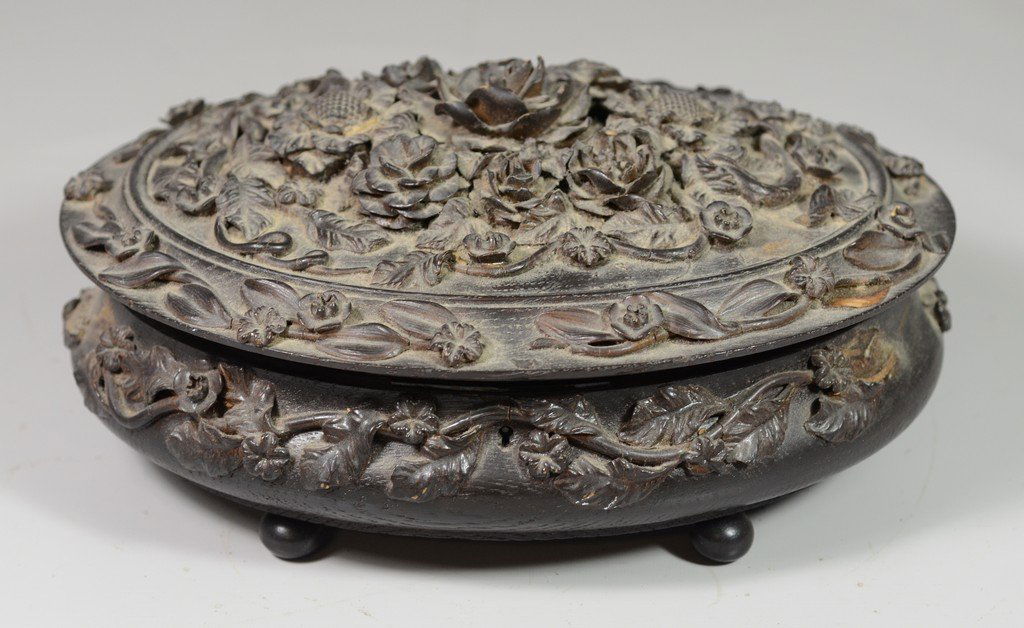 Carved oak floral relief Victorian dresser box with (1 of 4)