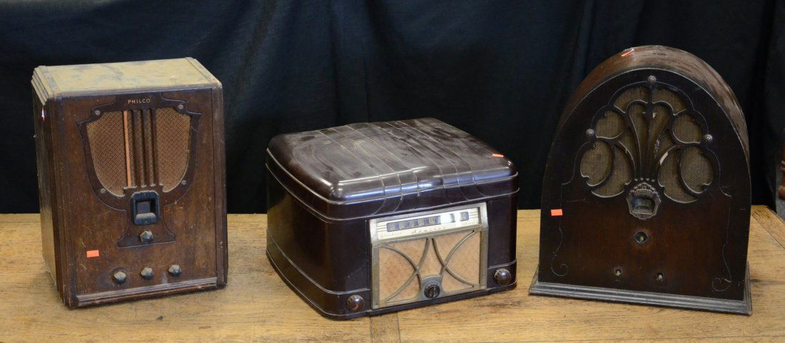 (3) table model radios (1 of 1)