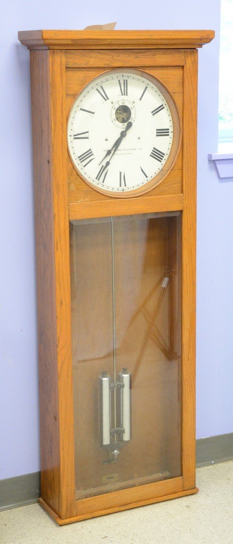 Oak Stromberg Electric Regulator Clock. 14 in. painted (1 of 6)