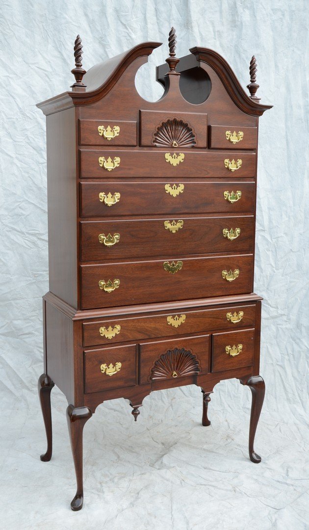 Tradition House Collection Queen Anne style 2-piece (1 of 2)