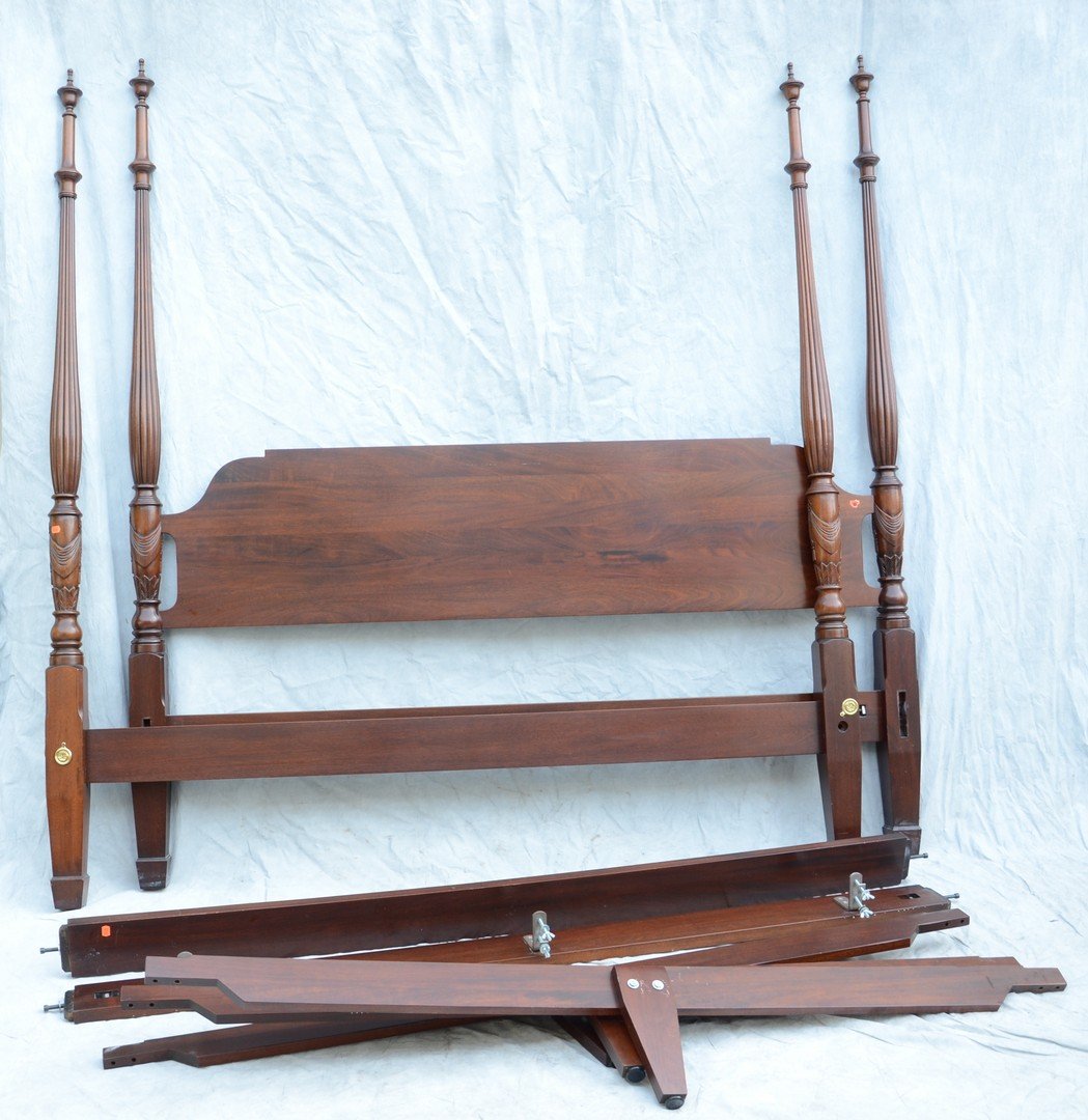 Statton Furniture Company Warfield Collection Mahogany (1 of 2)