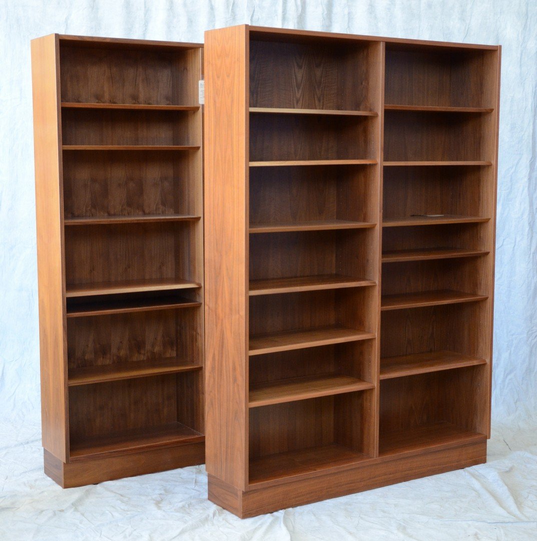 2 Danish modern bookcases, 10 adjustable shelves, 2 (1 of 3)