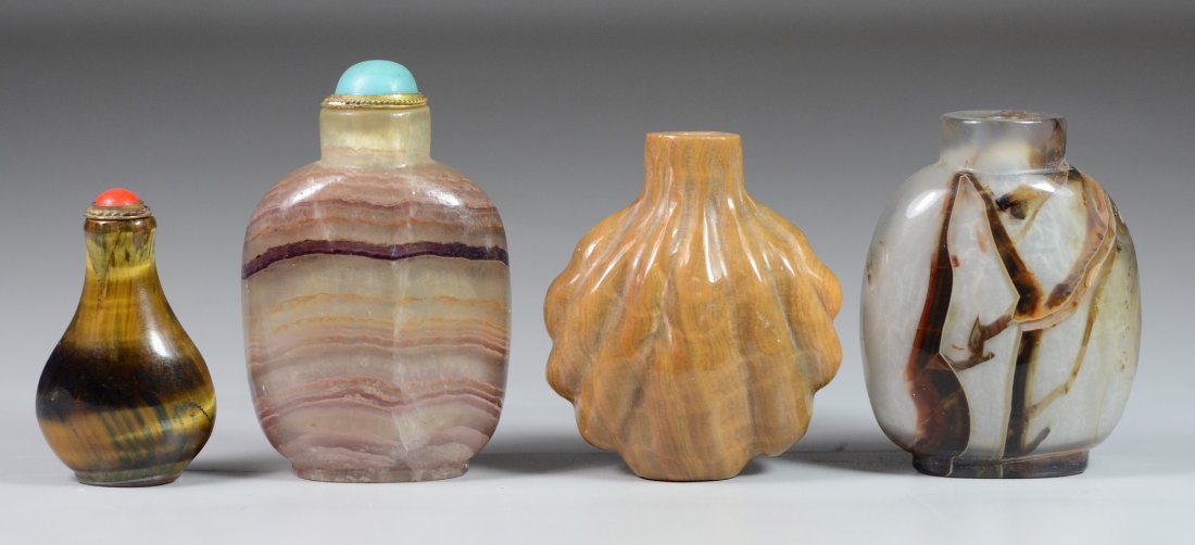 (4) Banded/mottled hardstone Chinese snuff bottles, 2 (1 of 3)