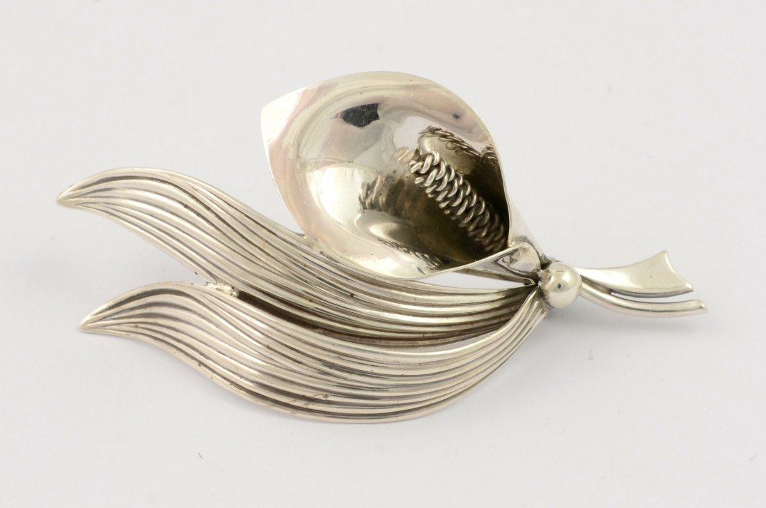 Sterling Lily Brooch, NE From: Sterling Lily Brooch, NE From, 2-1/4" long, 0.22 TO