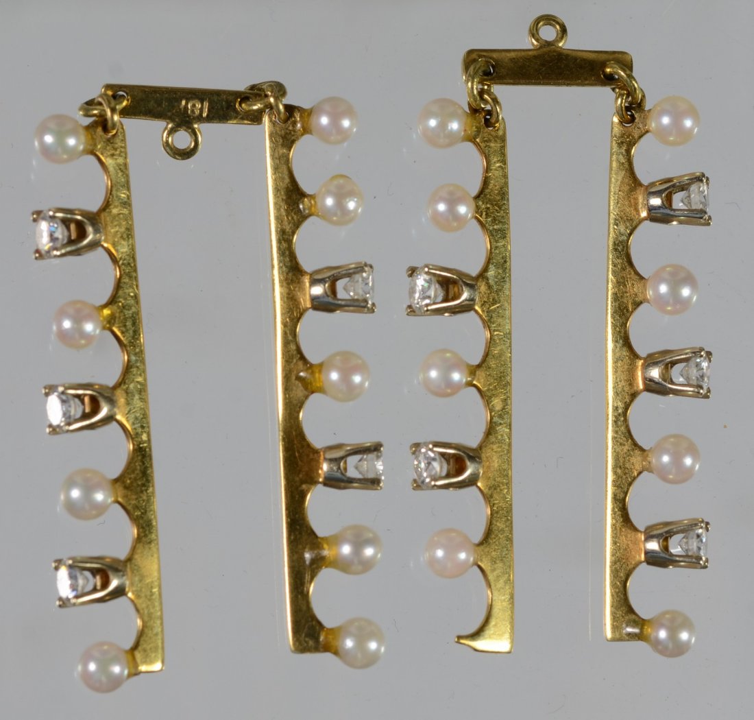 Pr 18K Yellow gold earring jackets, set with total of (1 of 1)