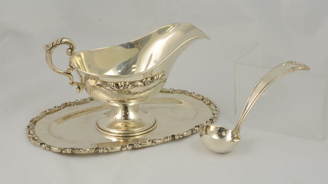 Heavy Sterling Silver Gravy Boat, Tray with Ladle, (1 of 2)
