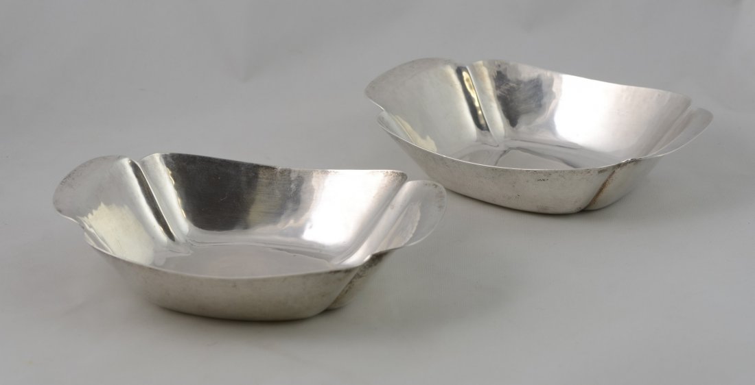 Pair Georg Jensen USA sterling silver handwrought bowls (1 of 2)