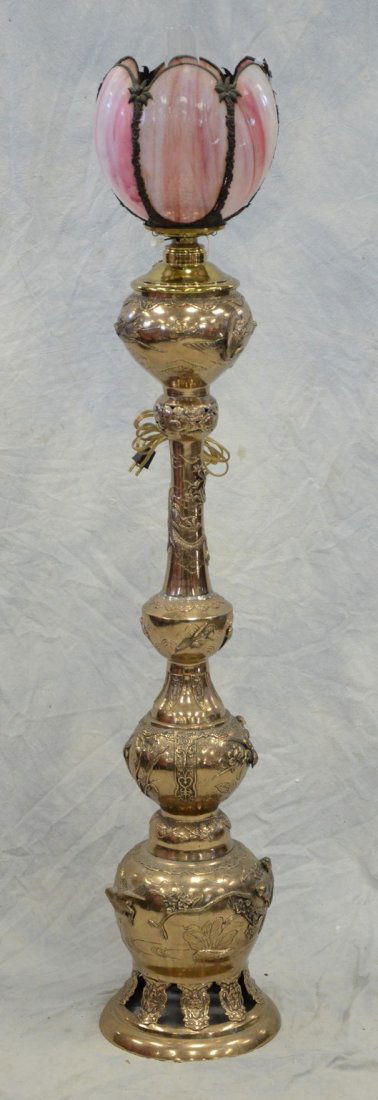 Japanesque style cast brass piano lamp with tulip form (1 of 2)
