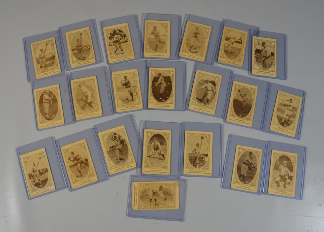 (22) 1922 American Caramel E120 with back description: (1 of 1)