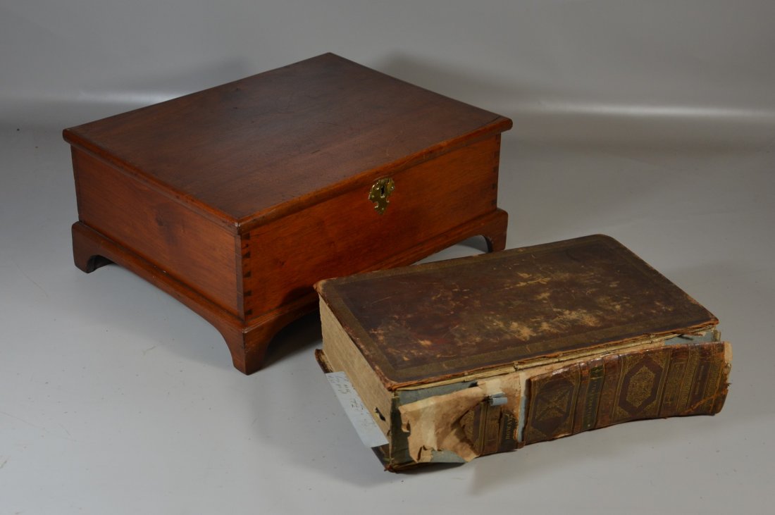 PA walnut bible box, dovetailed case, bracket feet, lid (1 of 8)