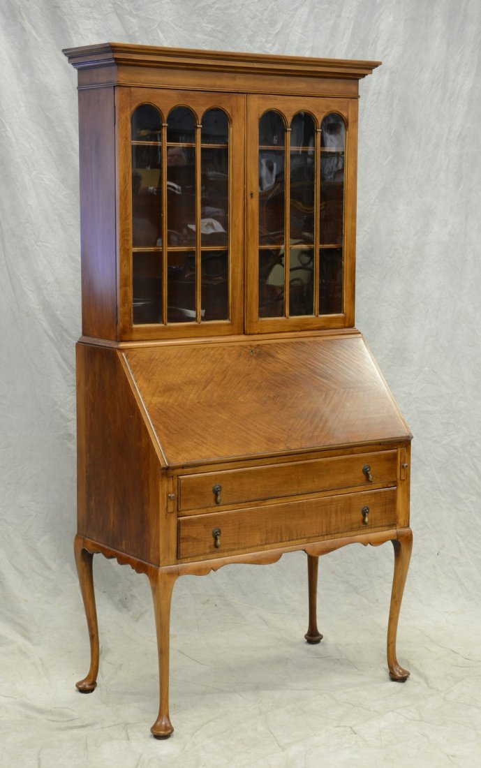Maple Queen Anne style 2-piece ladies secretary desk, (1 of 2)