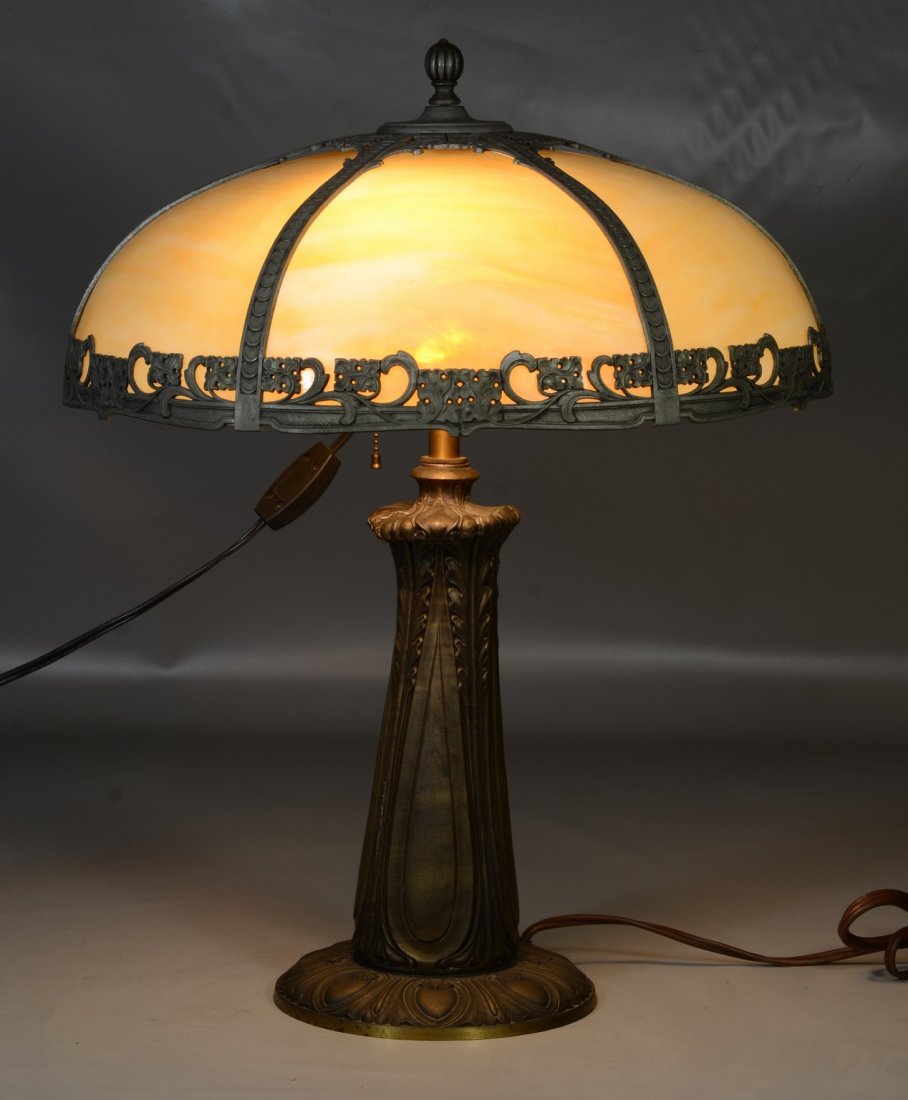 6 panel caramel slag glass table lamp, white metal (1 of 5)