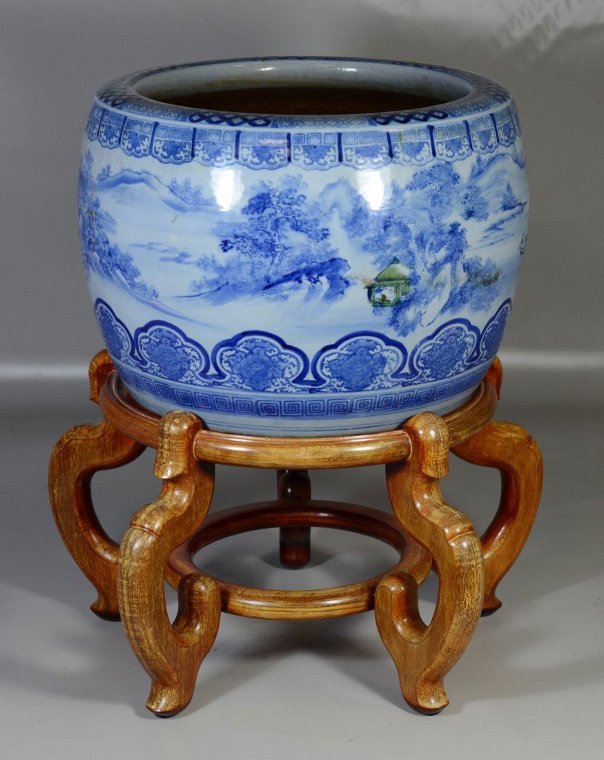 Large Japanese blue & white cache pot, landscape design (1 of 5)