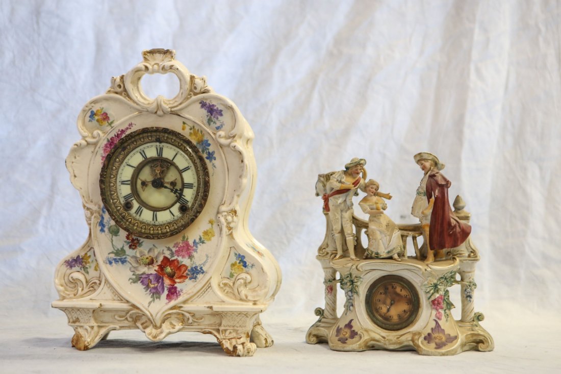Ansonia china case clock, movement with open (1 of 8)