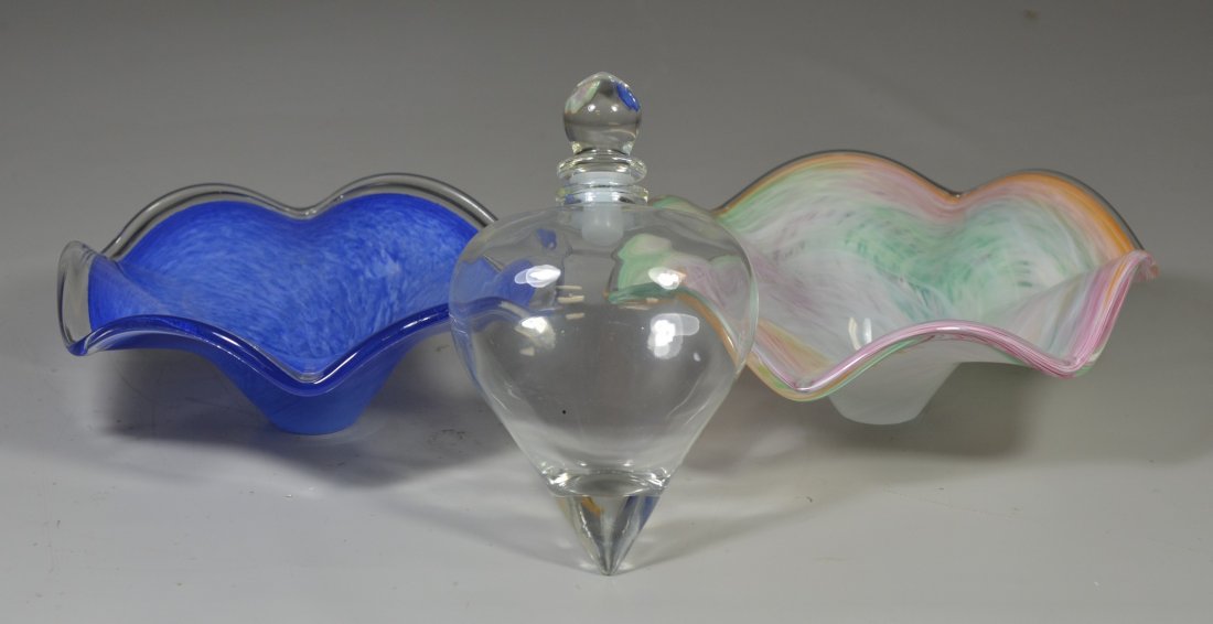 (3) Pieces art glass, c/o (2) ruffled bowls 9-1/2" - (1 of 1)