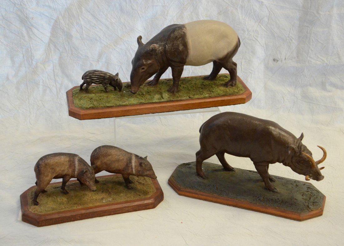 (3) Louis Paul Jonas Studios figures (1 of 1)