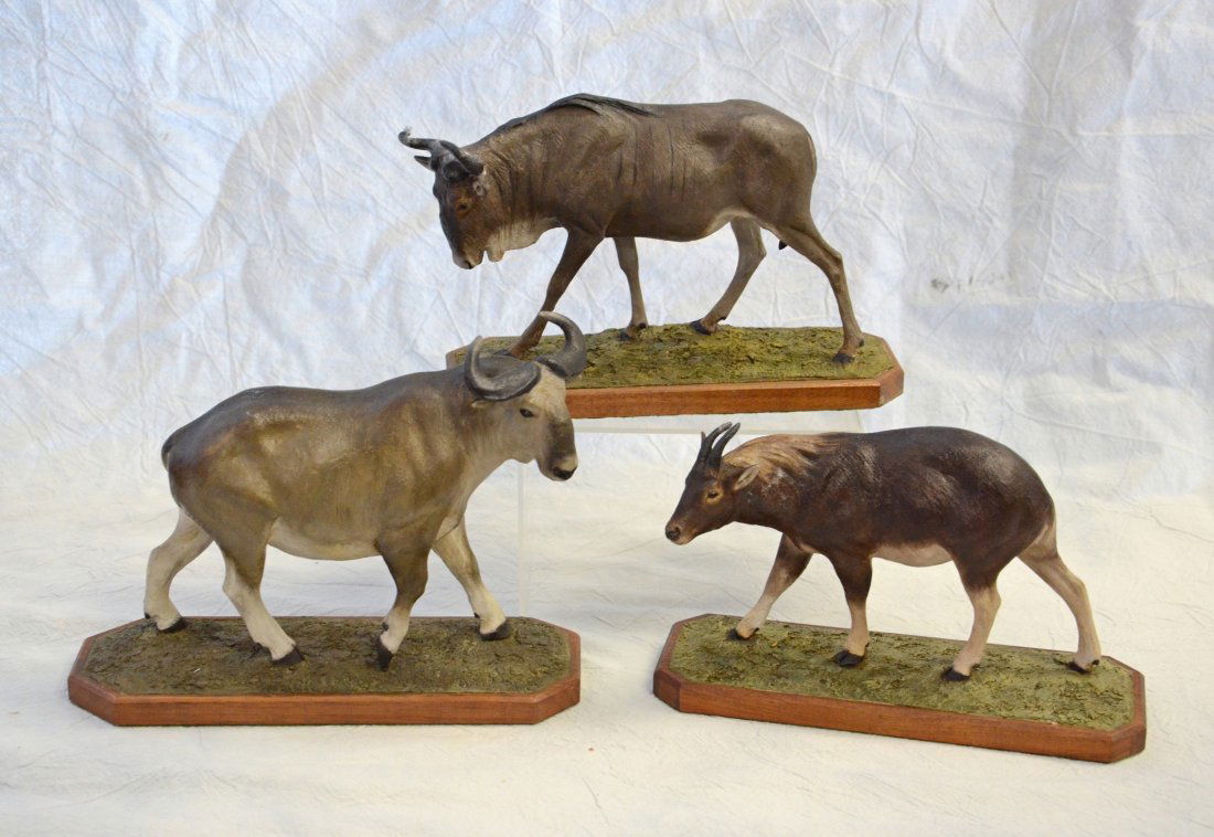 (3) Louis Paul Jonas Studios figures (1 of 2)