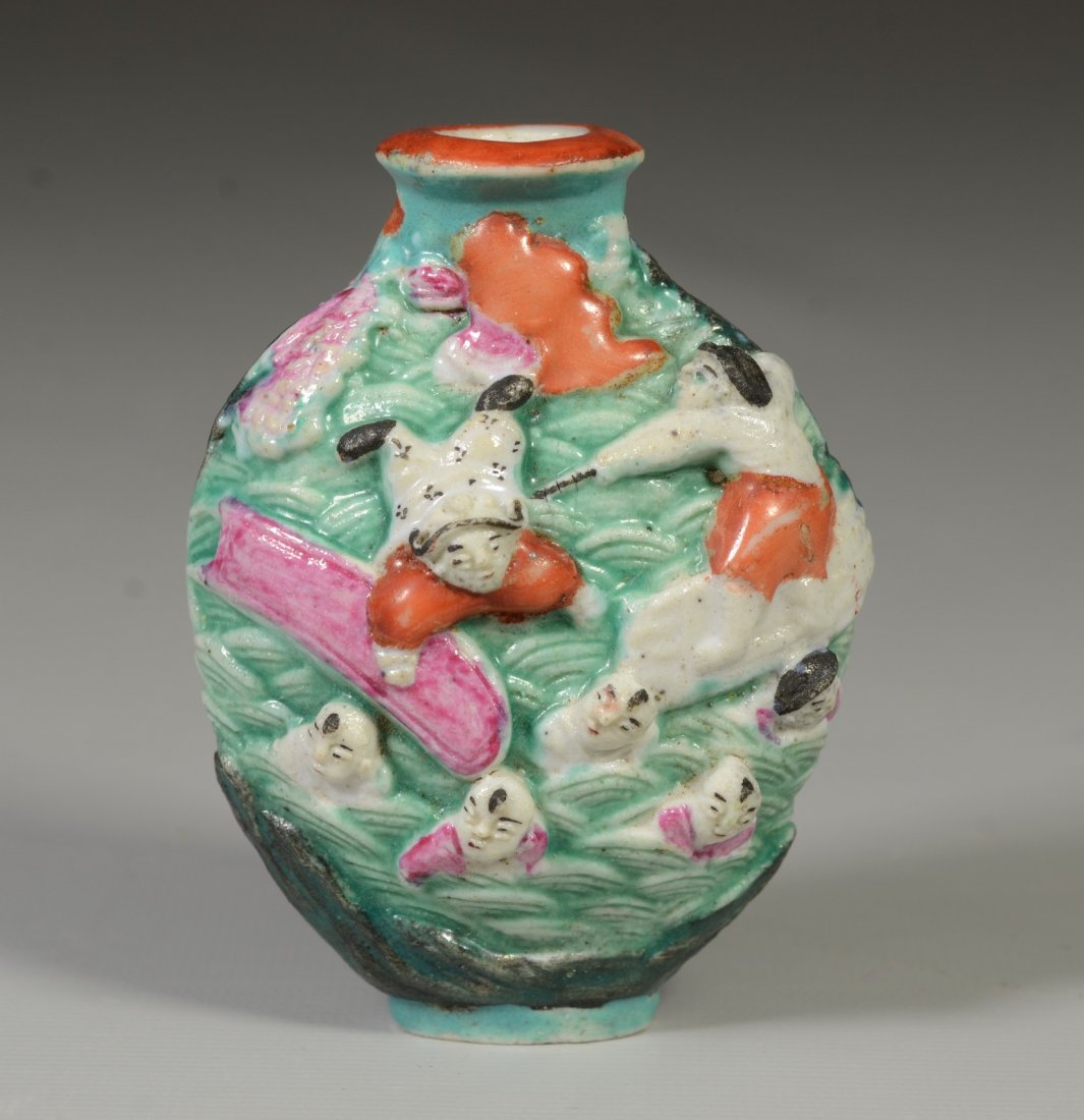 Chinese molded snuff bottle, figures at sea decoration, (1 of 3)